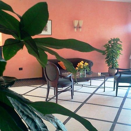 Acos Marsala City Hotel Екстериор снимка