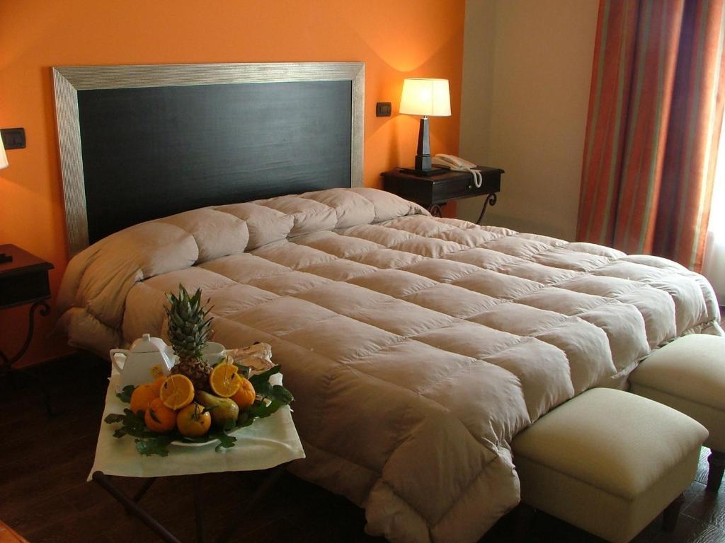 Acos Marsala City Hotel Екстериор снимка